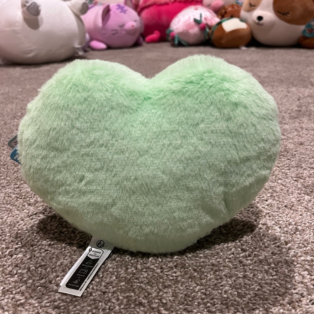 Squishable Candy Heart - Picture 3 of 10